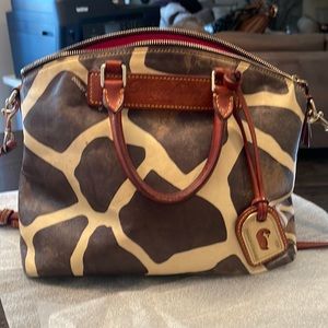 Authentic Dooney & Bourke Dome Giraffe Print Florentine Satchel